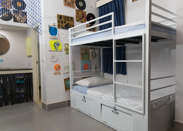 White Rabbit (adults Only) Hostel *