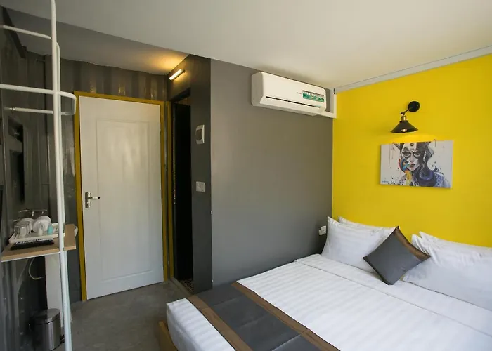 White Rabbit (adults Only) * Siem Reap