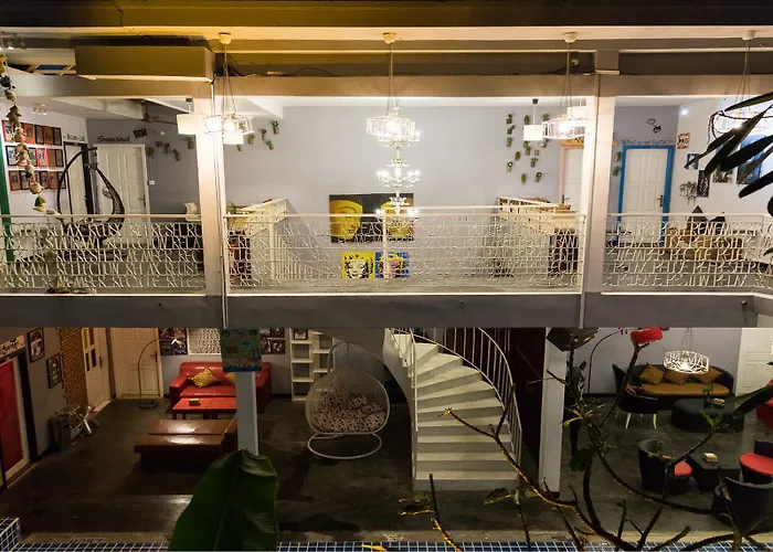 Hostel White Rabbit (adults Only) *